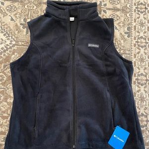 BNWT Colombia Fleece Vest